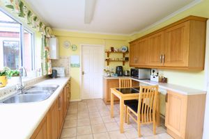 Photo 13- click for photo gallery